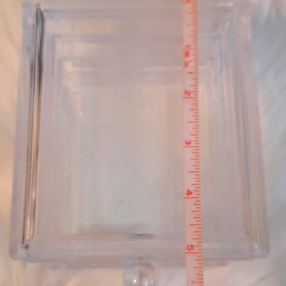 Petite Acrylic Jewelry Case or Vanity Organizer-3 Drawers - Picture 12 of 14